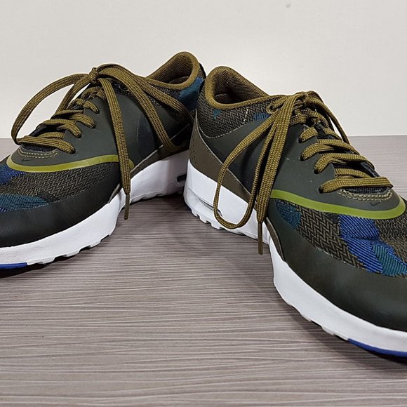 Nike Air Max Thea Sneaker Jaquard Olive/Dark Loden/Blue/Black, Womens Size 7 /38 - Picture 4 of 8